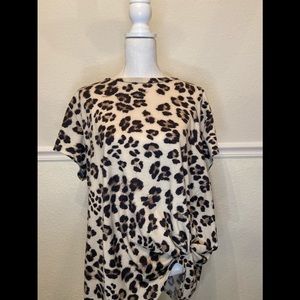 Leopard print t-shirt